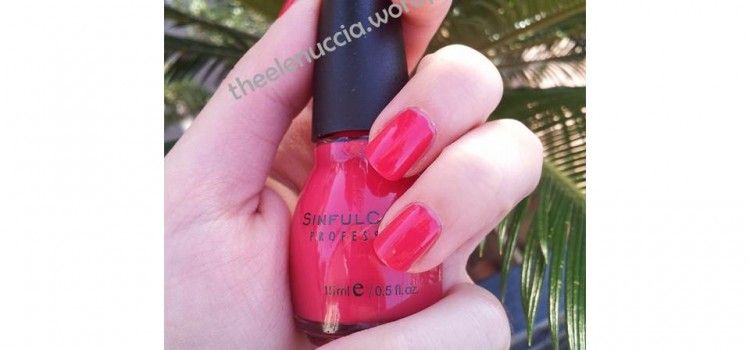 Review Sinful Colors – Folly